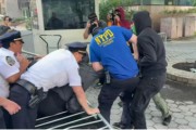 妻乐无穷洛杉矶之后，纽约也乱了，超20人被捕