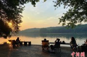 妻乐无穷“移动卧室”重塑旅行方式 “Z世代”爱上车轮上的家